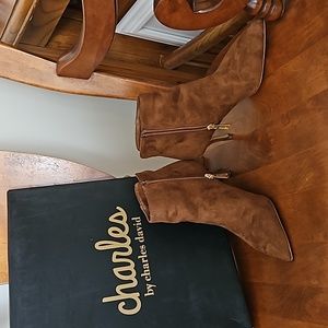 Booties Chestnut Brown